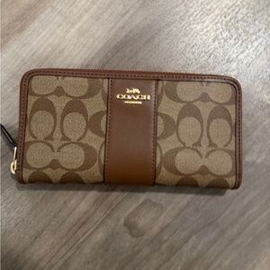 Coach Tan and Brown Signature Clutch
